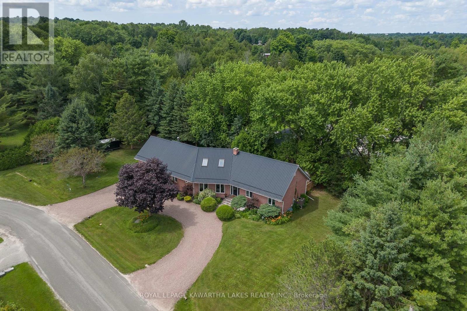 285 Crosby Drive, Kawartha Lakes, Ontario  K0M 1A0 - Photo 1 - X9031166