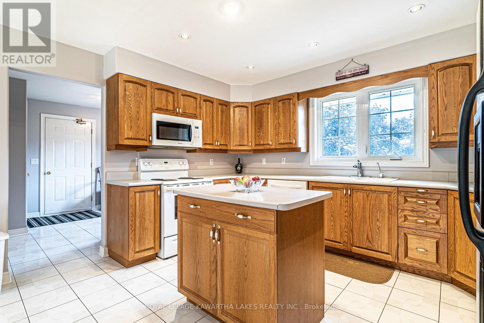 400 Fleetwood Road, Kawartha Lakes (Janetville), Ontario  L0B 1K0 - Photo 11 - X9263726